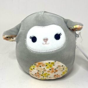 BNWT Elea the Lamb Easter Squishmallow​​